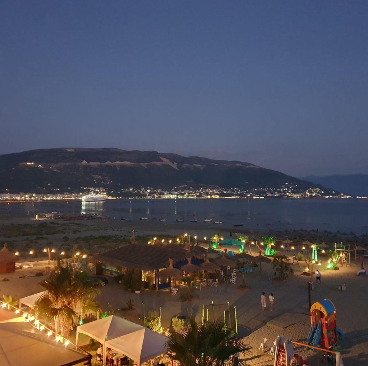Soleil Apartment With Sunbed & Umbrella Vlore Luaran gambar